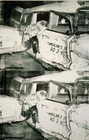 Andy Warhol, <i>Ambulance Disaster</i>, 1963. Inchiostro serigrafico, acrilico su tela. Stiftung Sammlung Marx, Hamburger Bahnhof – Museum fur Gegenwart, Berlin. © 2002 Andy Warhol Foundation for the Visual Arts/Artists Rights Society (ARS), New York
