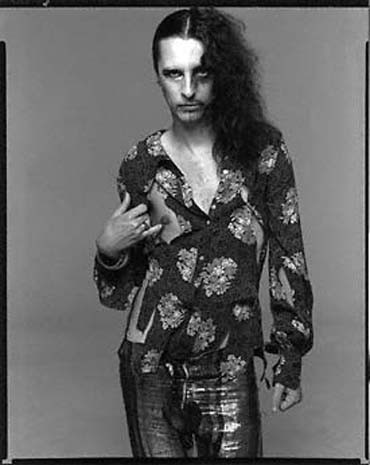 Alice Cooper, cantante rock, New York City. ©1999 Richard Avedon