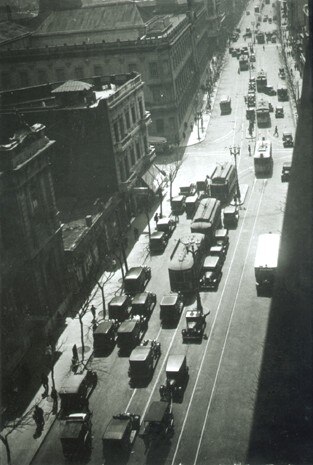 Calle Callao a Buenos Aires, 1930. Foto © Archivo General de la Nación
