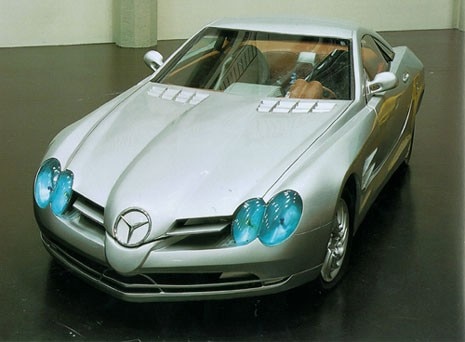 Tobias Rehberger, <i>Mercedes-Benz</i>, 2001
Materiali vari. Courtesy Fondazione Re Rebaudengo, Torino

