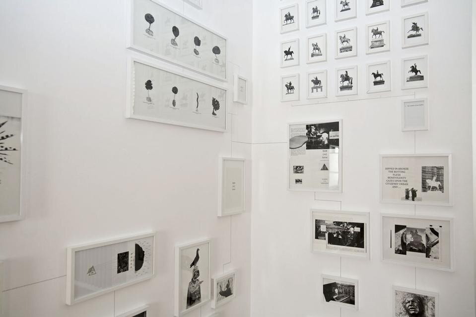 Alexandre Singh,
<i>Assembly instructions</i>,
2008. Settantanove
collage fotocopiati
e incorniciati e linee di
punti a matita