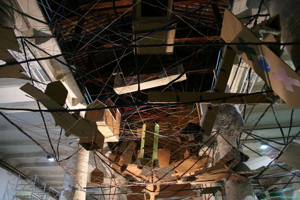 <i>Ville Spatiale.
Visualization of an idea</i>, Corderie dell’Arsenale,
Biennale di Venezia 2009 (foto Hanna
Hildebrand)