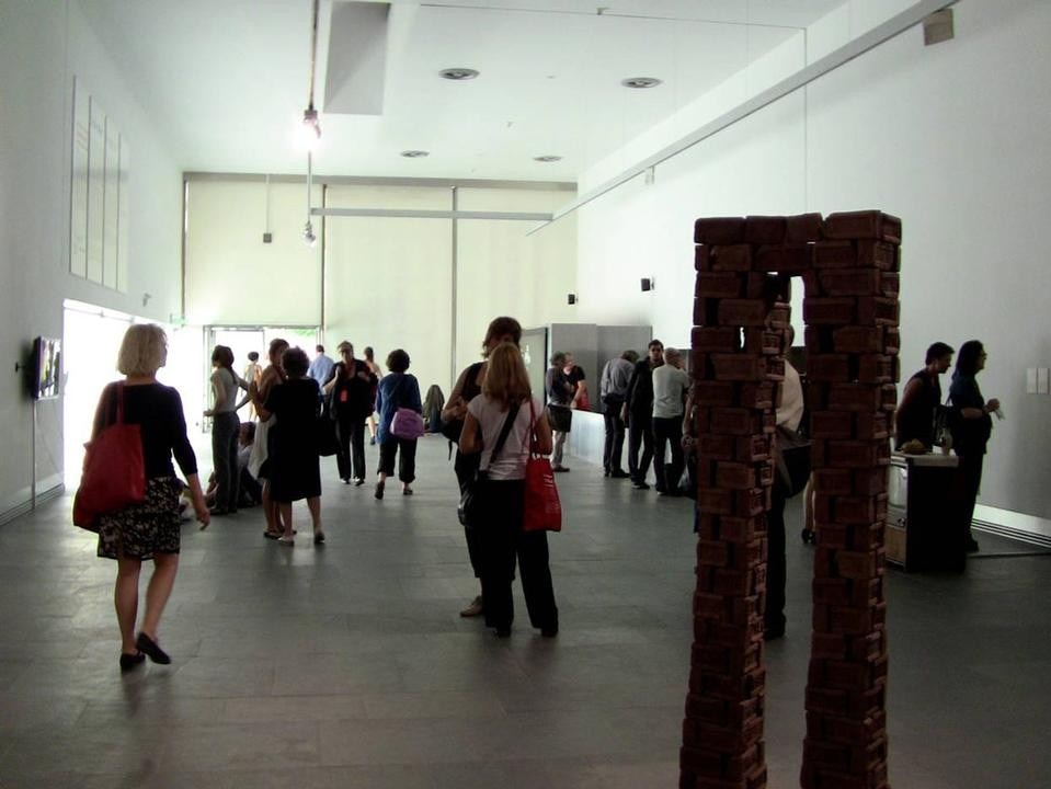 Vista dell'installazione ad ARQUA, Cartagena curata da Alexandria Contemporary Arts Forum

