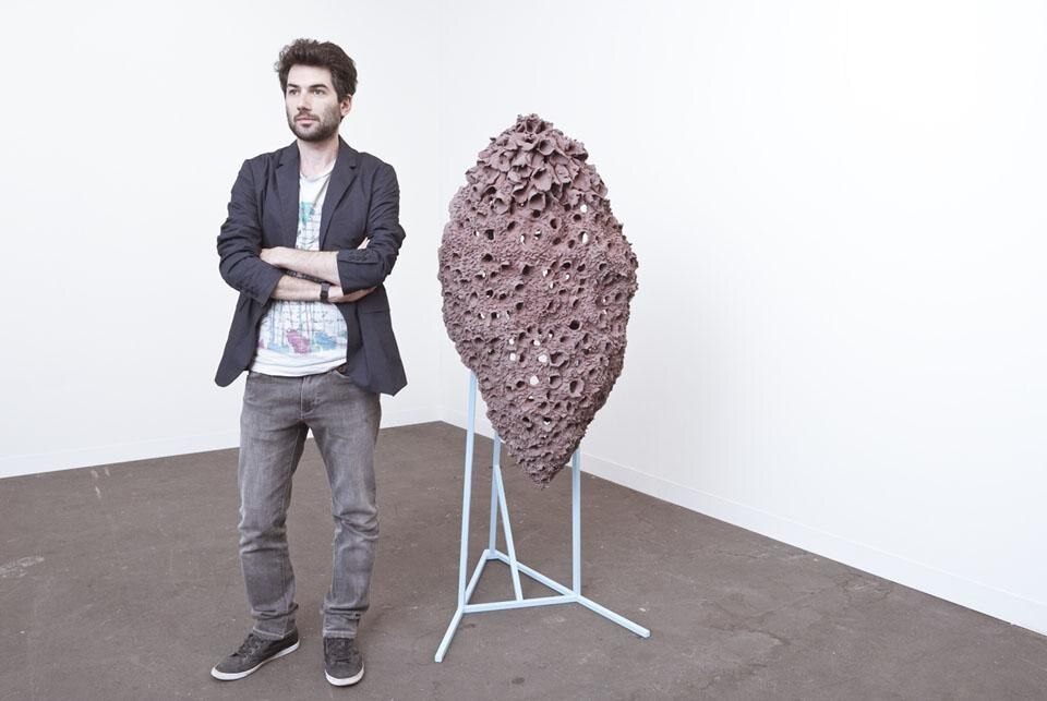 Ritratto di Emre Hüner.