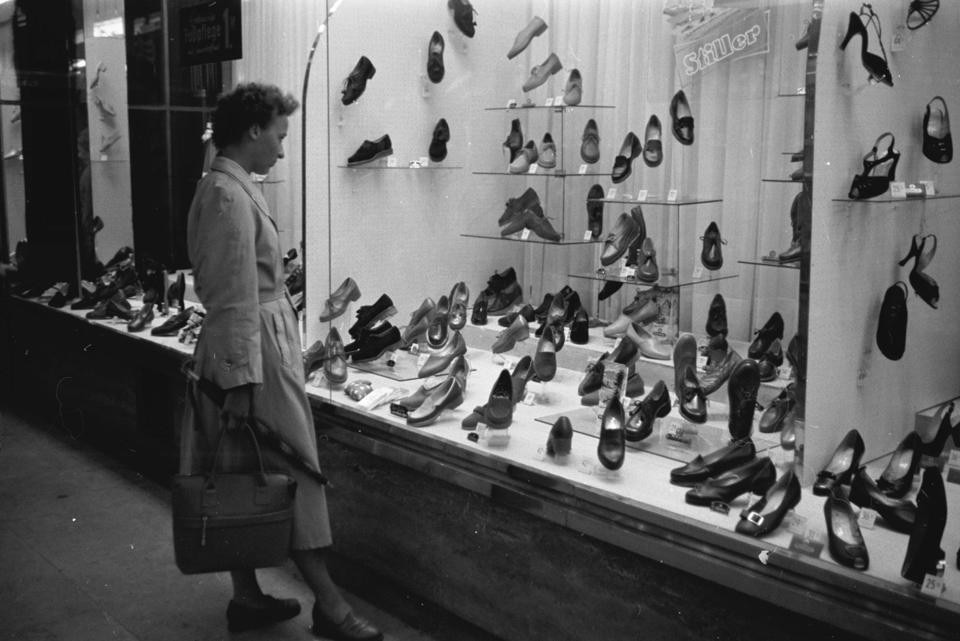 Arbeit (2011), fotogramma del film, courtesy dell'artista e HOTEL, London