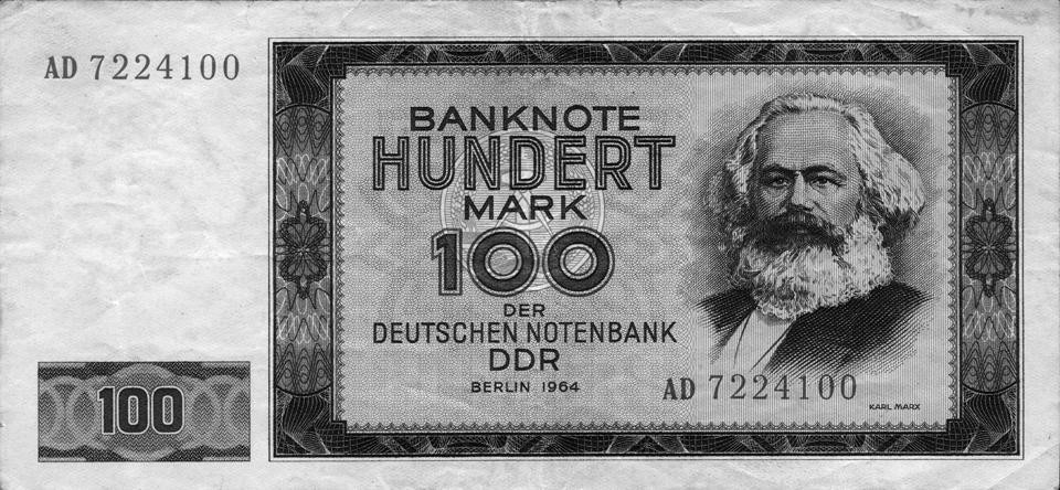 Arbeit (2011), fotogramma del film, courtesy dell'artista e HOTEL, London