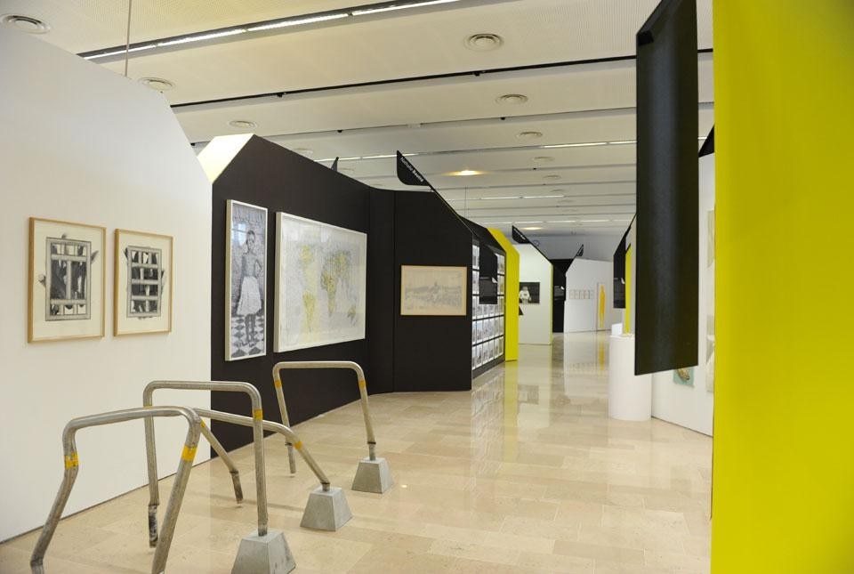 Salon de Montrouge, vista dell'installazione, 3 — 30 maggio 2012