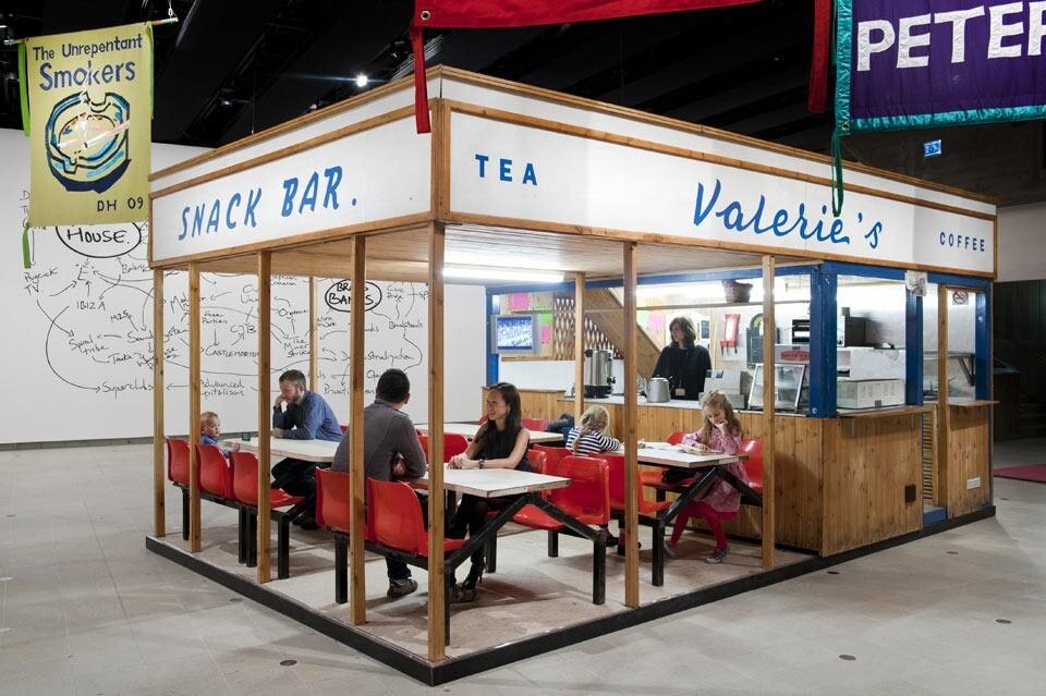 <i>Valerie's Snack Bar</i>, 2009