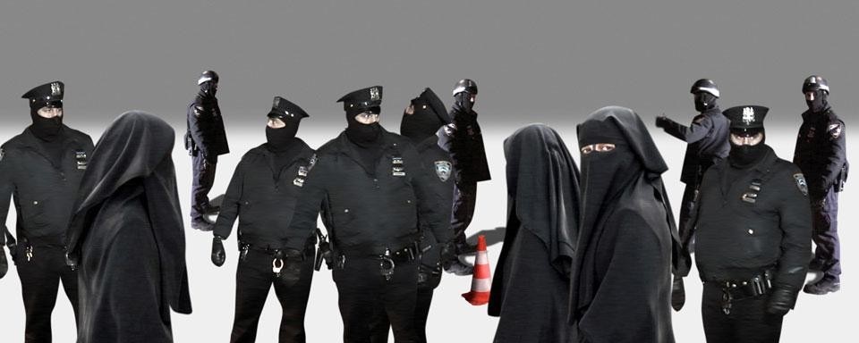 Peter Aerschmann, <i>Eyes</i>, 2006, videoinstallazione, 12', loop. © Peter Aerschmann. Courtesy Galerie Anne de Villepoix, Paris