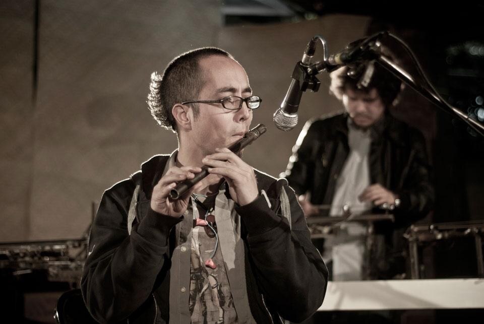 Un momento del concerto <i>Imagine</i>, eseguito per la prima volta lo scorso giugno nella sede di Alumnos47, a Città del Messico, con gli strumenti del progetto di Pedro Reyes