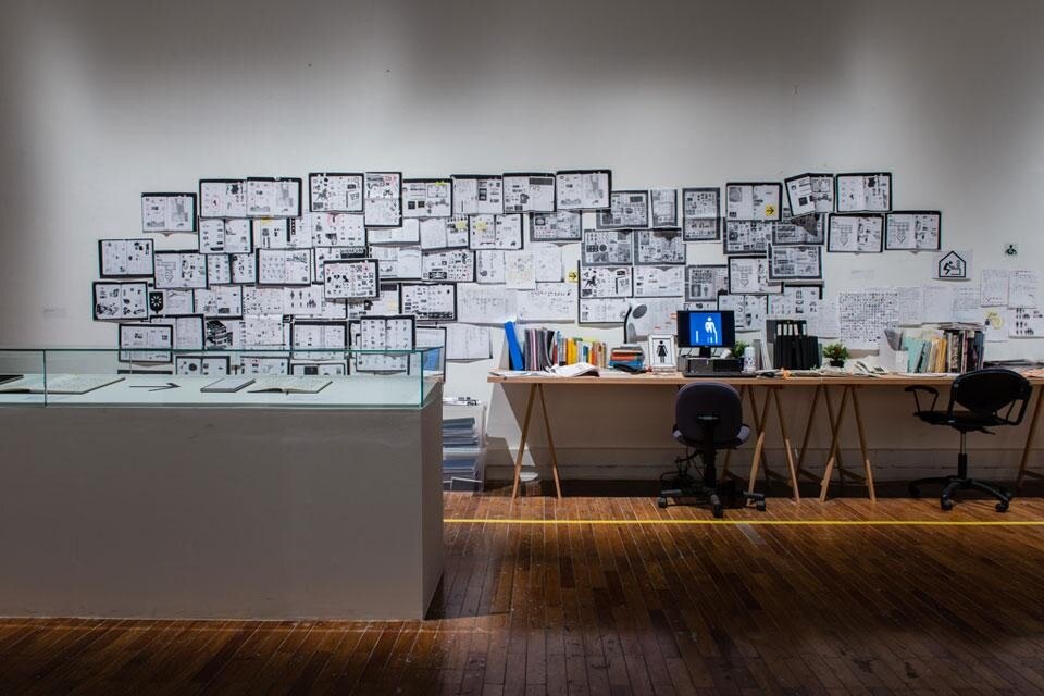 Vista dell'installazione di Xu Bing al FAAP The Museum of Brazilian Art