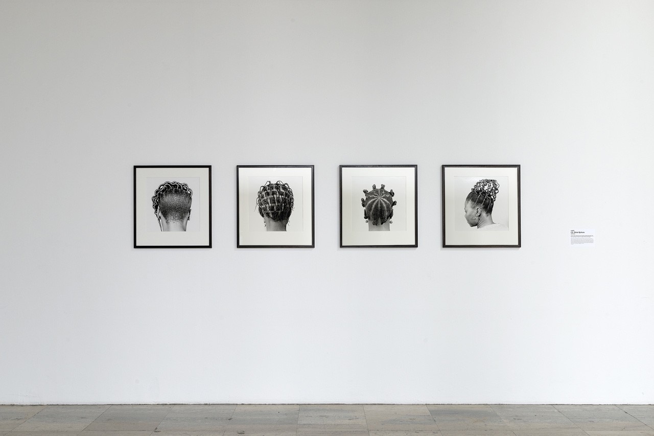 Palais de Tokyo, Les Alertes, J. D. 'Okhai Ojeikere 