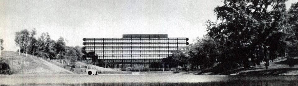 In apertura e qui sopra: la sede della Deere and Co. di Eero Saarinen e Associati, Moline, Illinois. Domus 422 / gennaio 1965, vista pagine interne