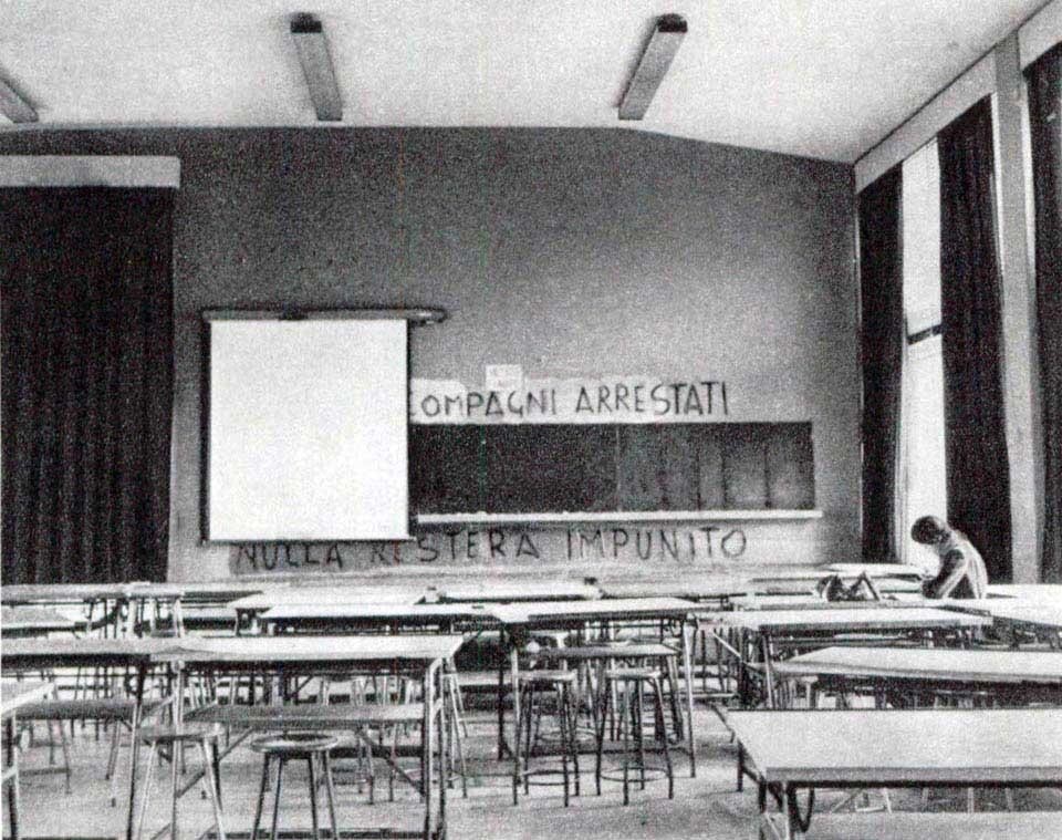 Un'indagine sulle facoltà di Architettura di Roma e Firenze, <em>Domus</em> 561 / agosto 1976. Vista pagine interne