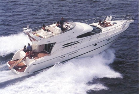 Motoscafo Cranchi disegnato da Pierangelo Andreani nel 1995 