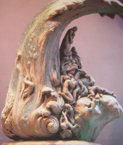 <b>Salutare orrore</b>. 
Lungo le coste thailandesi sono morti circa 5.000 individui, 3.000 sono stati i dispersi e 8.000 i feriti. A cosa deve servire, cosa deve essere un memoriale? La perversione di un monumento sincretico, quasi vicino all’orrore da b-movie è forse più onesta, più diretta delle contorsioni nostalgiche del simbolismo architettonico? 