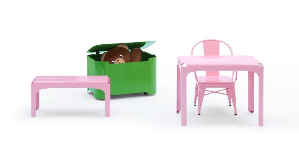 Tolix / 2010, collezione di mobili per bambini. Photo © Morgane Le Gall