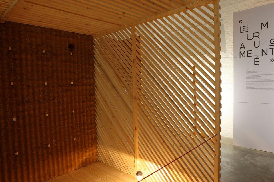 Normal Studio, Le mur augmenté