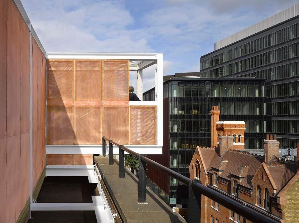 Skyroom in cima al tetto della Architecture Foundation Progettata dallo studio David Kohn Architects