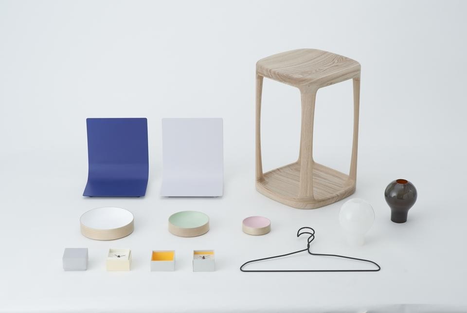 Like it è la collezione dello studio Pinto composta di sei oggetti che rispondono con eleganza e minimalismo alle piccole esigenze quotidiane