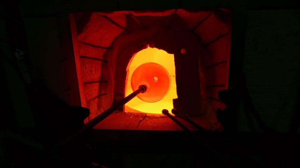 Il cuore della fornace, nella fabbrica di Lasvit