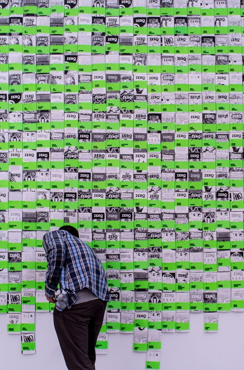 Millemila copertine di <em>Zero</em>, parete di copertine guest-curated nella manica lunga del Design Museum della Triennale di Milano. Foto di Francesco Merlini