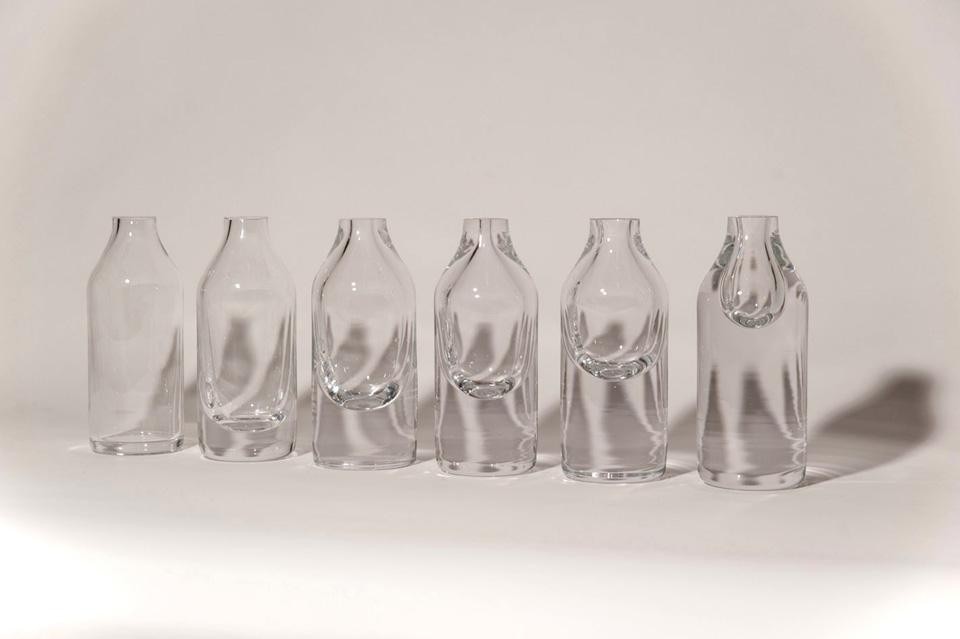 Hélène Thomas, <i>Bouteilles musicales</i>. École européenne supérieure d'art de Bretagne, Brest. © Hélène Thomas