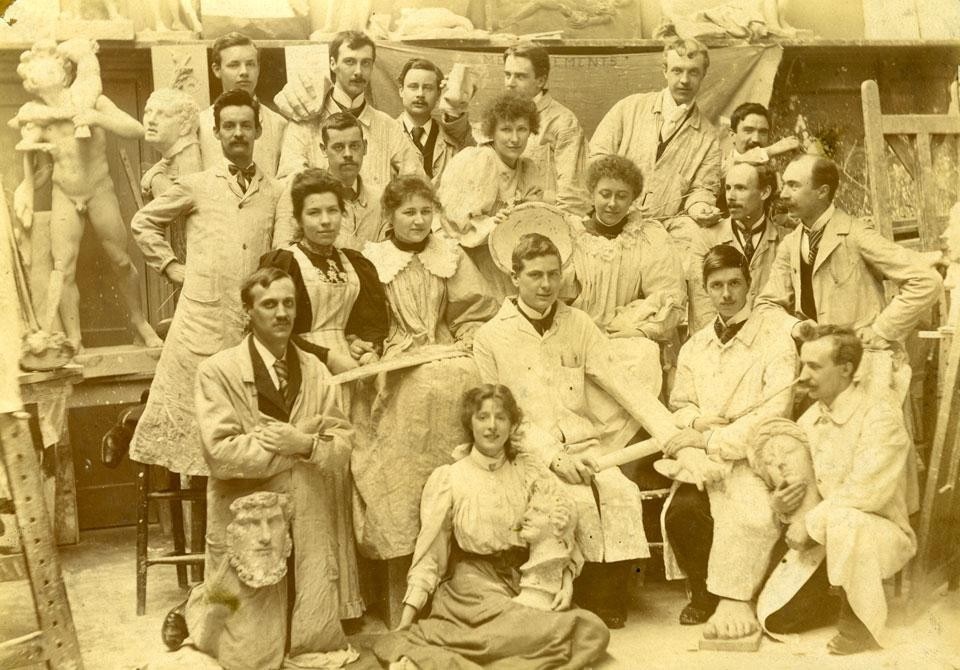Foto di gruppo al RCA nel 1894. © Royal College of Art Archive