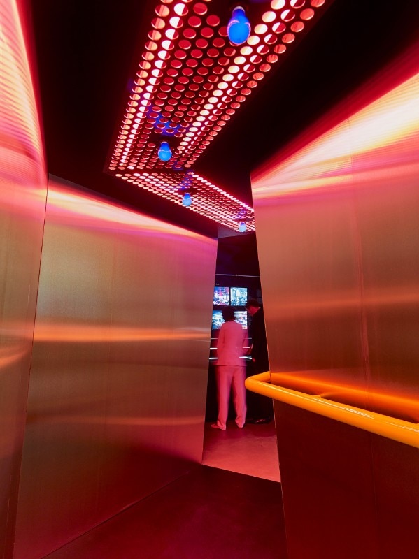 Entry Mach 2, replica. Night Fever, Vitra Design Museum, Basel, 2018.