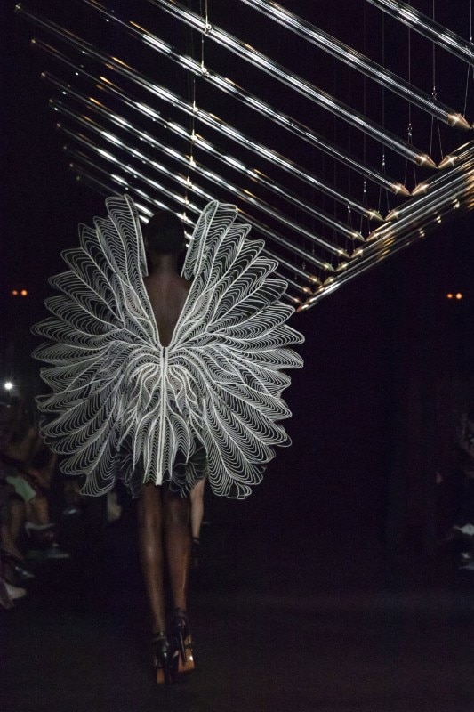 Paris. Studio Drift puts wings in the catwalk - Domus