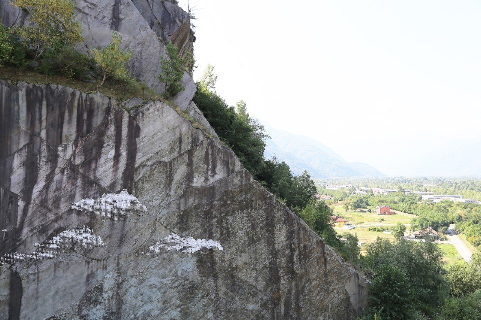 Pietre Trovanti, Val d’Ossola. Photo Laura Drouet & Olivier Lacrouts