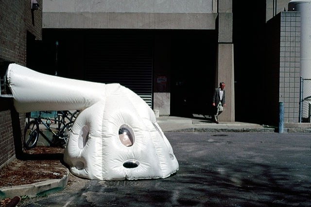 Michael Rakowitz, paraSITE, 1998. Courtesy Michael Rakowitz Michael Rakowitz, paraSITE, 1998. Courtesy Michael Rakowitz