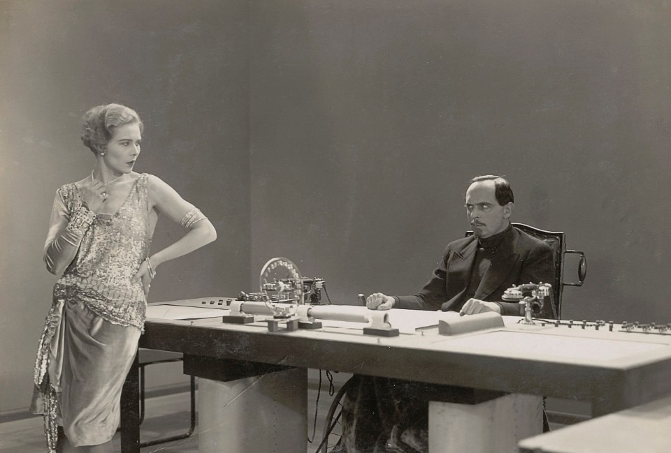 Gerda Maurus e Rudolf Klein-Rogge in Les Espions di Fritz Lang, 1928, Stiftung Deutsche Kinematek, Collezione la Cinémathèque française, Parigi - DR 