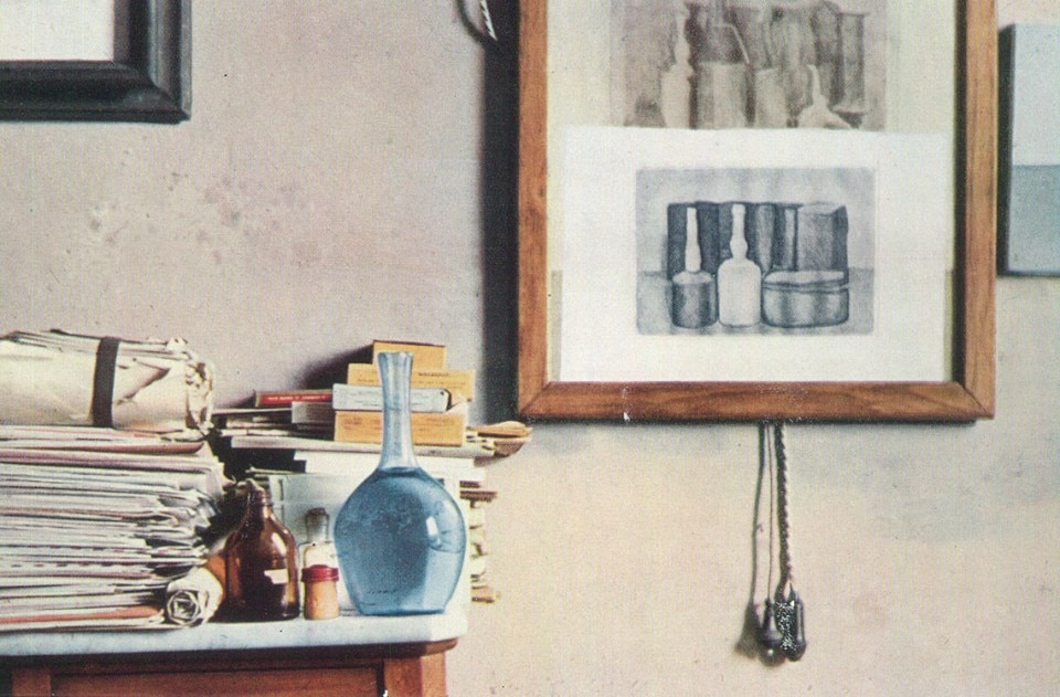 Due passi a casa di… Giorgio Morandi, il pittore che trasforma l’ambiente in un’opera d’arte