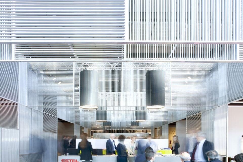 Stand di Estel per il Salone del Mobile 2012. Progetto Alessandro Scandurra