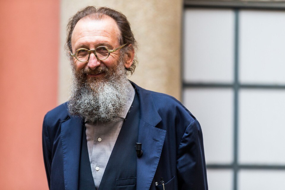 Artemide & Mercedes-Benz