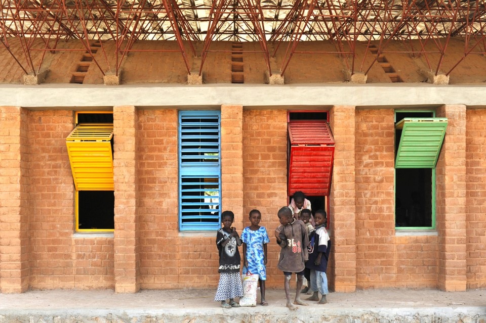 Kéré Architecture, Gando Primary School Extension, Gando, Burkina Faso, 2008. Photo Erik Jan Ouwerkerk Kéré Architecture, Gando Primary School Extension, Gando, Burkina Faso, 2008. Photo Erik Jan Ouwerkerk