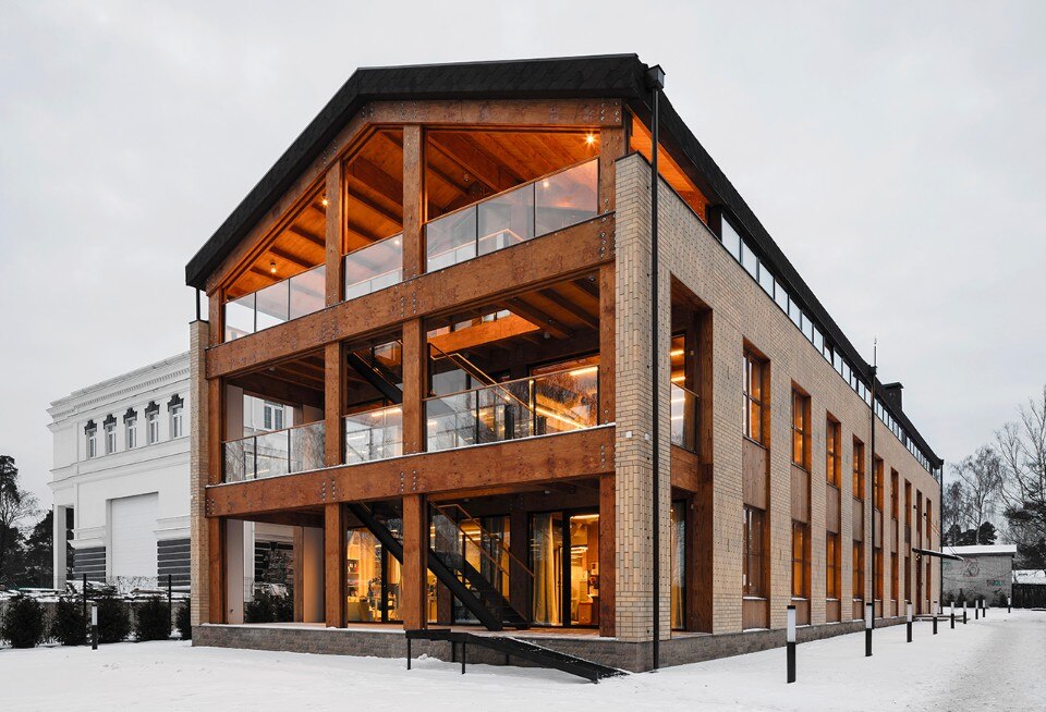 AB Chvoya, Wooden Office, Olgino, Russia, 2018. Foto Dmitry Tsyrencshikov