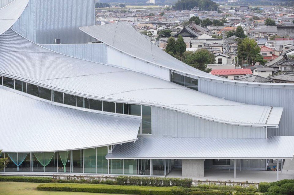 Kazuyo Sejima + Ryue Nishizawa – SANAA, Tsuruoka Cultural Hall, Giappone, 2017. Foto Iwan Baan