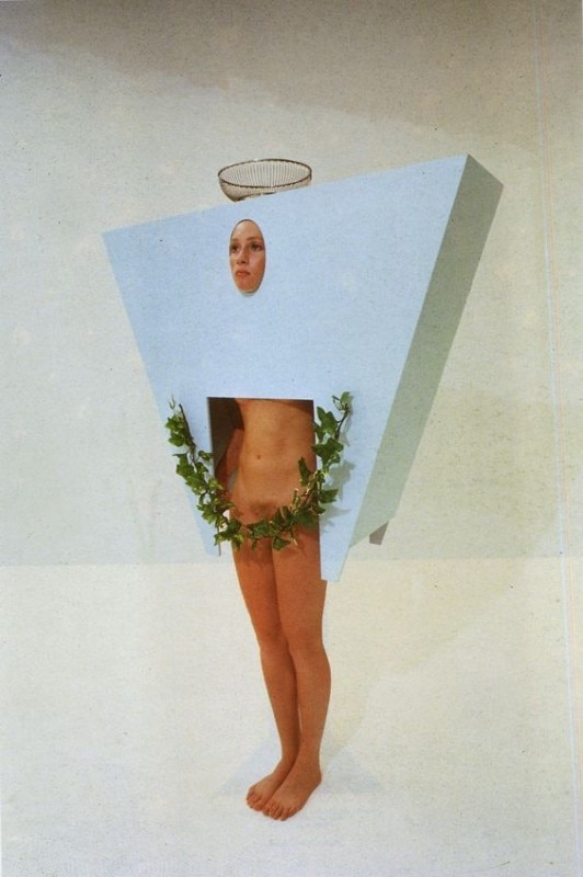 Arredo vestitivo (furniture dress), performance with Alchimia for Fiorucci, 1982