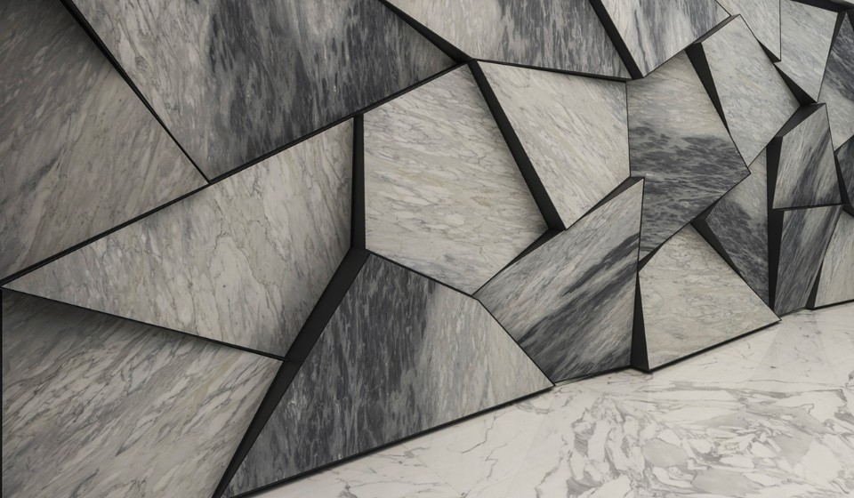 All'interno dello spazio espositivo di Errebi Marmi, primo premio del Best Communication Award per la categoria Stone (foto: Luca Morandini)