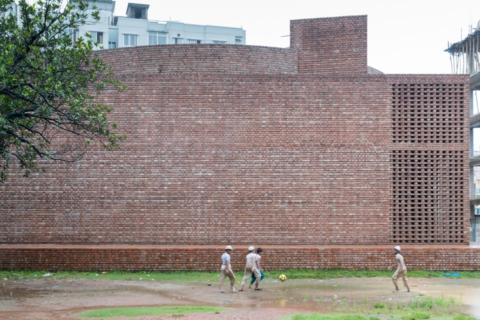 domus-bait-ur-ruf-mosque-dhaka-Iwan-Baan-0-cover