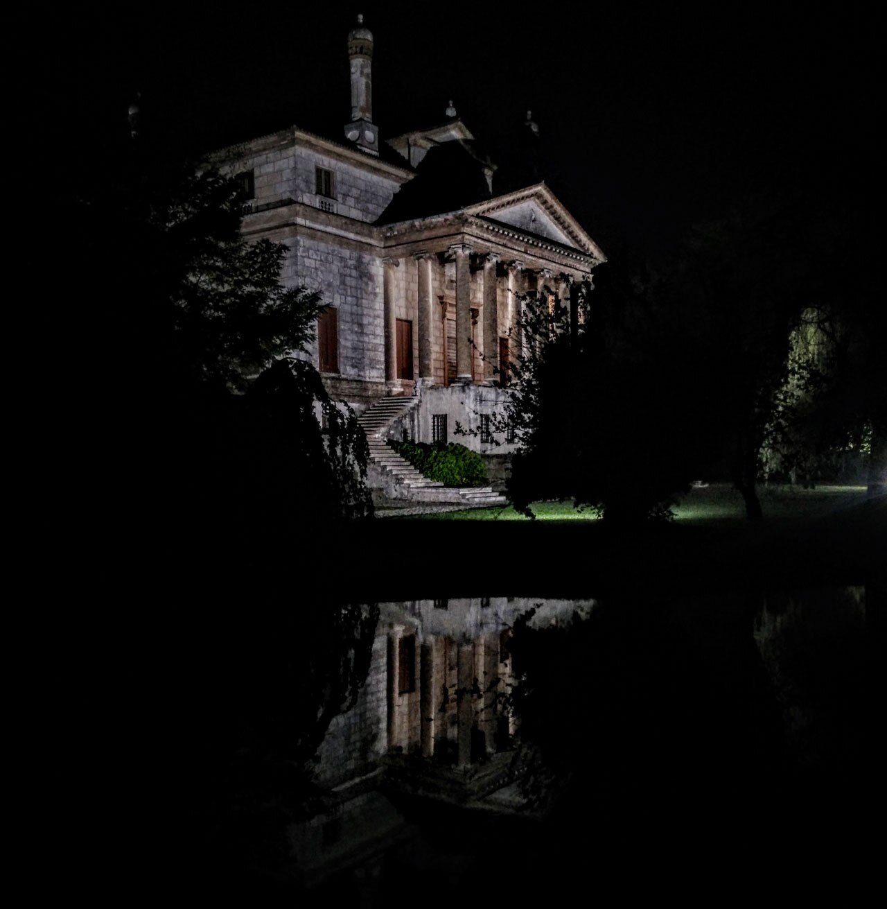 Palladio film features Frampton, Peter Eisenman and Antonio