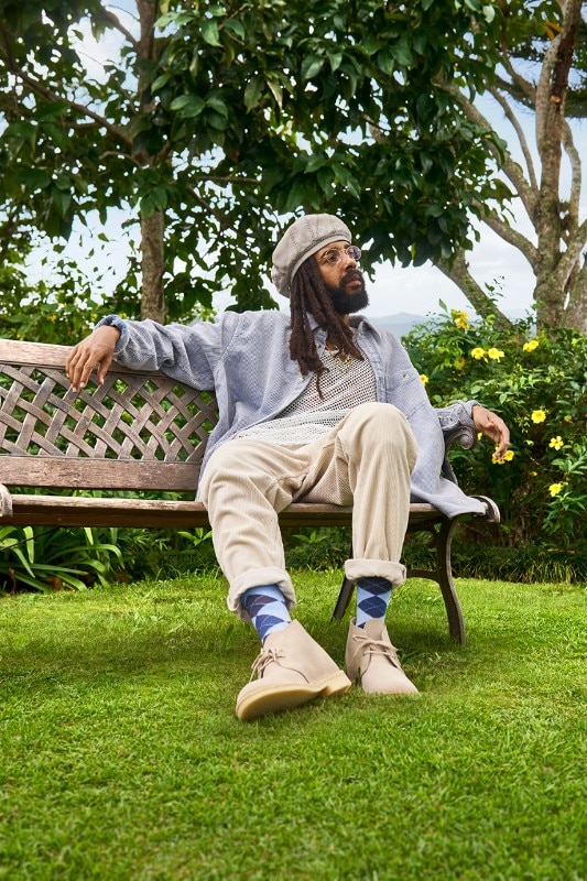 Le Desert Boot sono tra i modelli di Clarks più amate dai musicisti giamaicani. In foto Protoje. Foto: Clarks Originals.