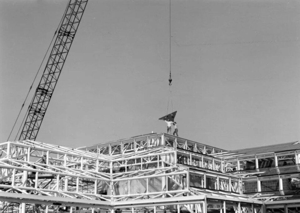 La costruzione della piramide. Image courtesy of National Capital Planning Commission