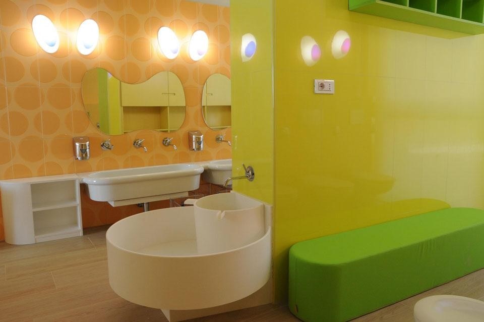 CARIbimbi, il primo asilo nido aziendale di Cariparma.