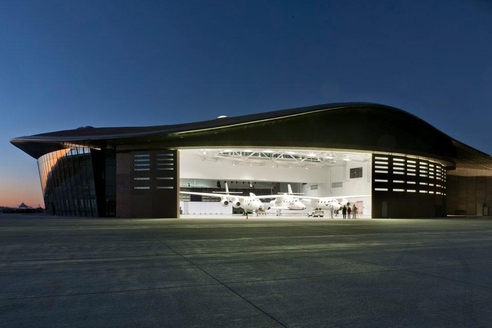 Spaceport America in New Messico di Foster + Partners (2007-20011) © Nigel Young/Foster + Partners