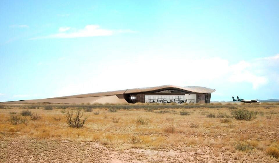 Lo Spaceport America di Foster + Partners in costruzione.