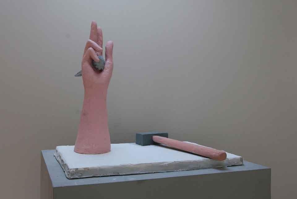 Ilya & Emilia Kabakov, <i>The Hand</i>, 2009, marmo, 50,7x61x43 cm.
Courtesy Galleria Lia Rumma, Milano/Napoli