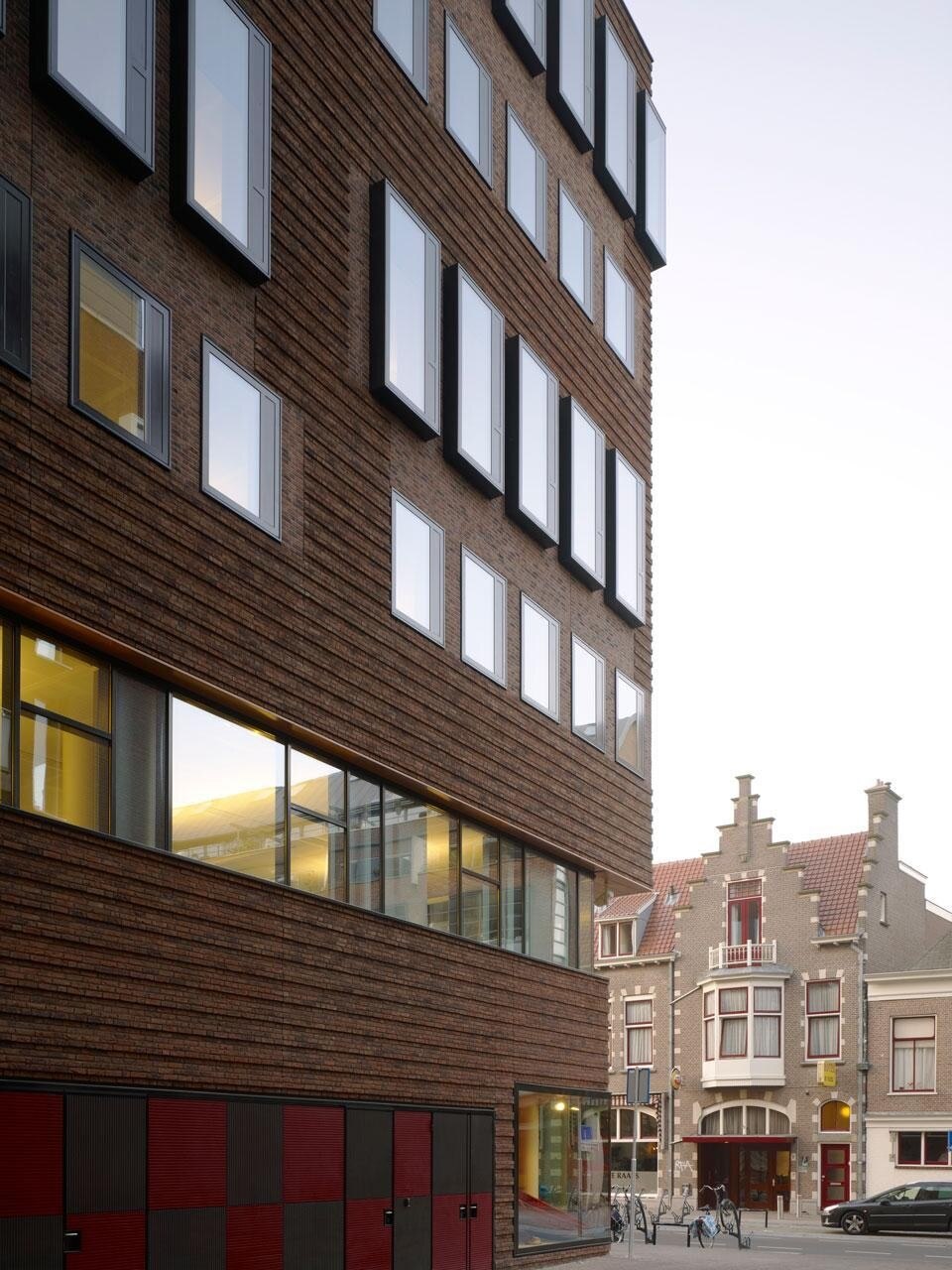 Boolles and Wilson, Raakspoort – City Hall and Bioscoop 